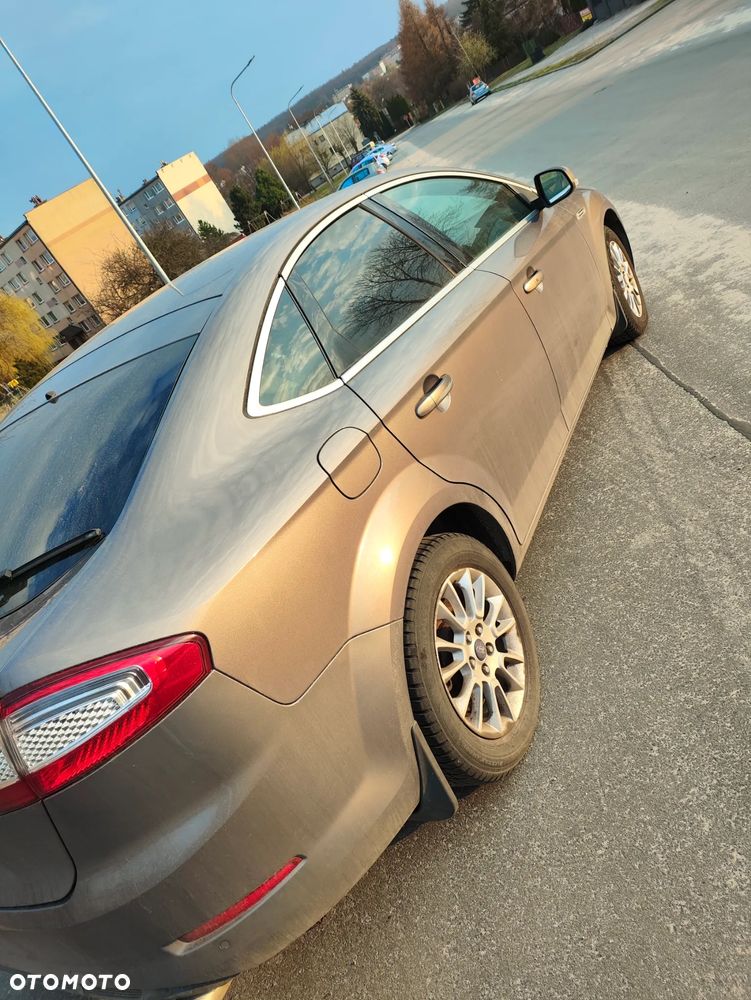 Ford Mondeo 2.0 T Titanium S - 3