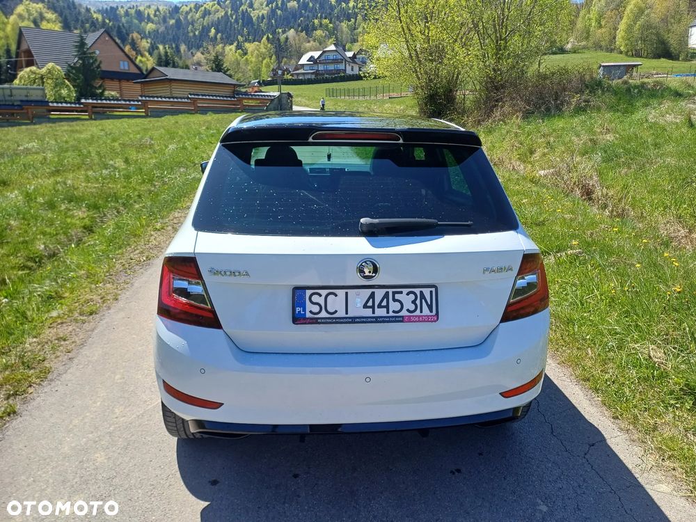 Skoda Fabia 1.0 TSI Monte Carlo - 4