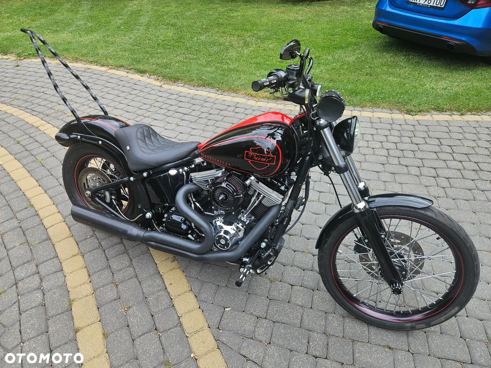 Harley-Davidson Softail Blackline - 2