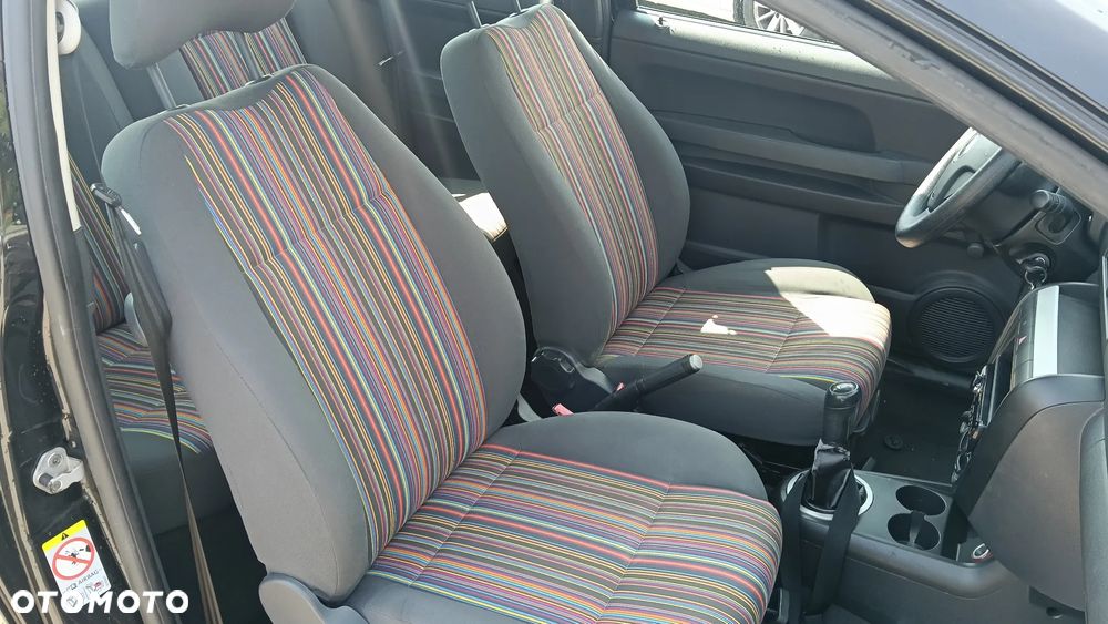 Volkswagen Fox 1.2 - 10