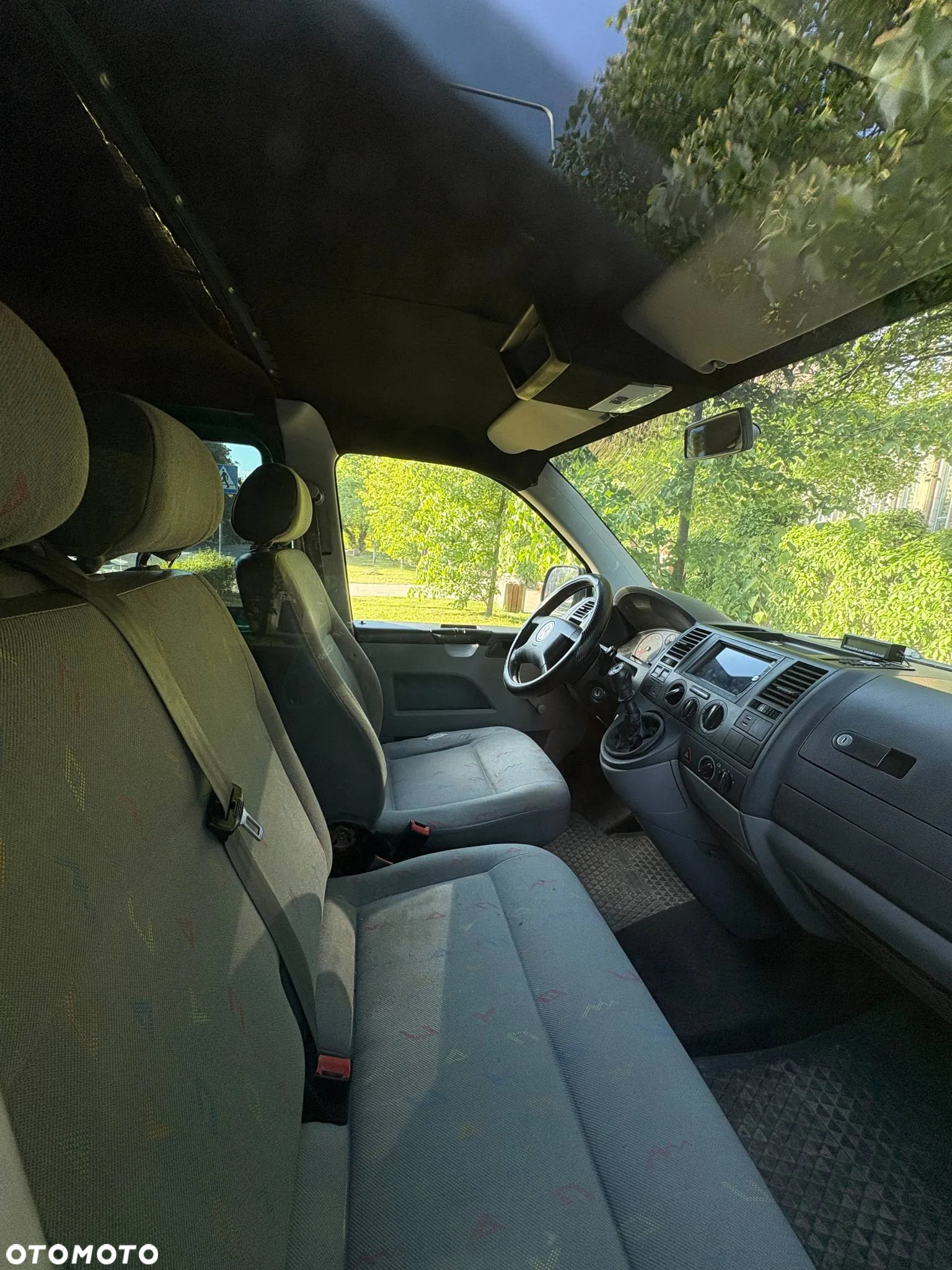 Volkswagen Transporter T5 TDI L2H1 - 5
