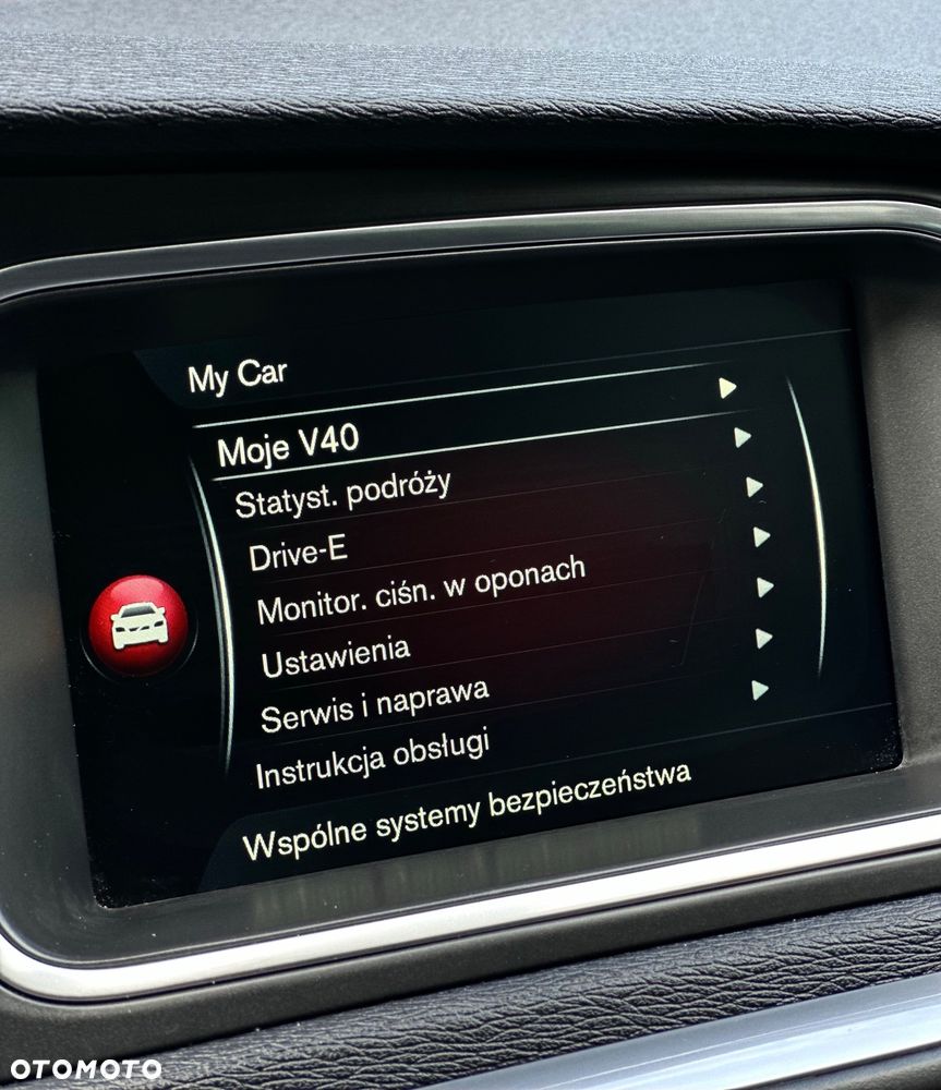 Volvo V40 D4 Drive-E Momentum - 27