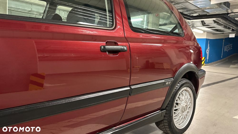 Volkswagen Golf - 40