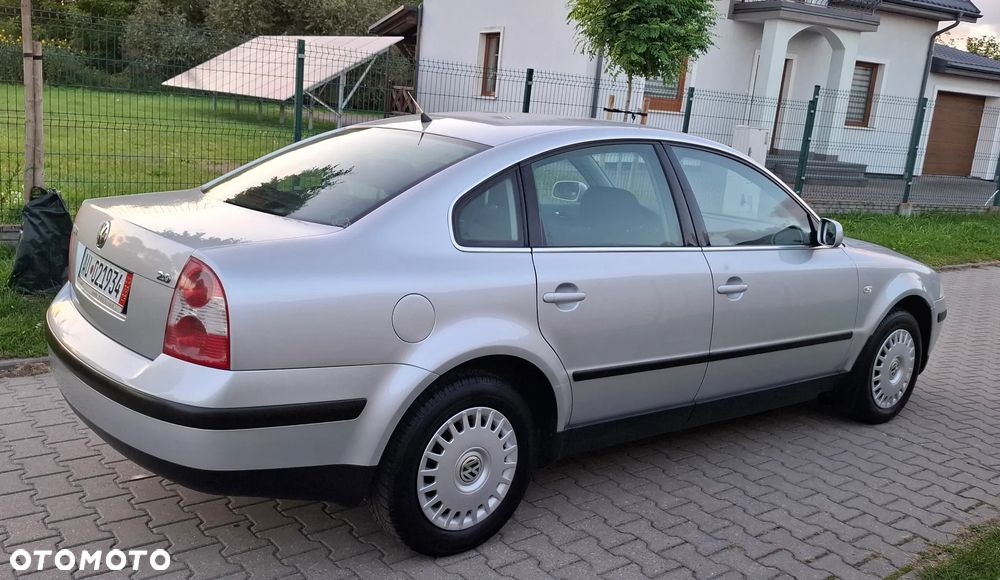 Volkswagen Passat - 7