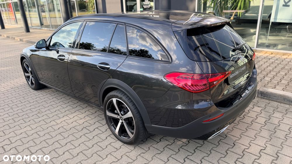 Mercedes-Benz Klasa C 220 d mHEV 4-Matic All-Terrain Avantgarde - 3