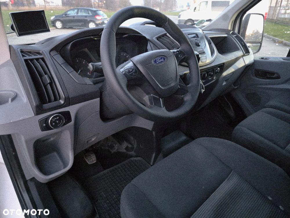 Ford TRANSIT - 16