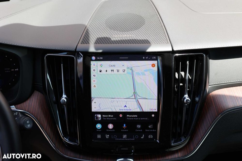 Volvo XC 60 T6 AWD Recharge Ultimate Black Edition - 10