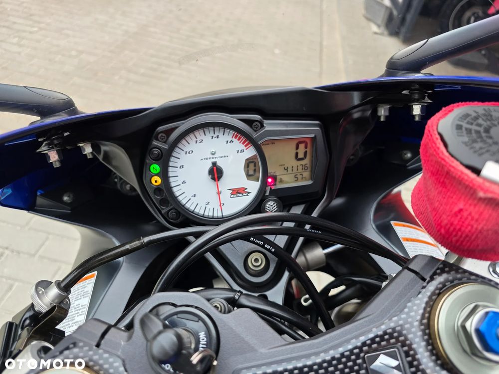 Suzuki GSX-R - 18