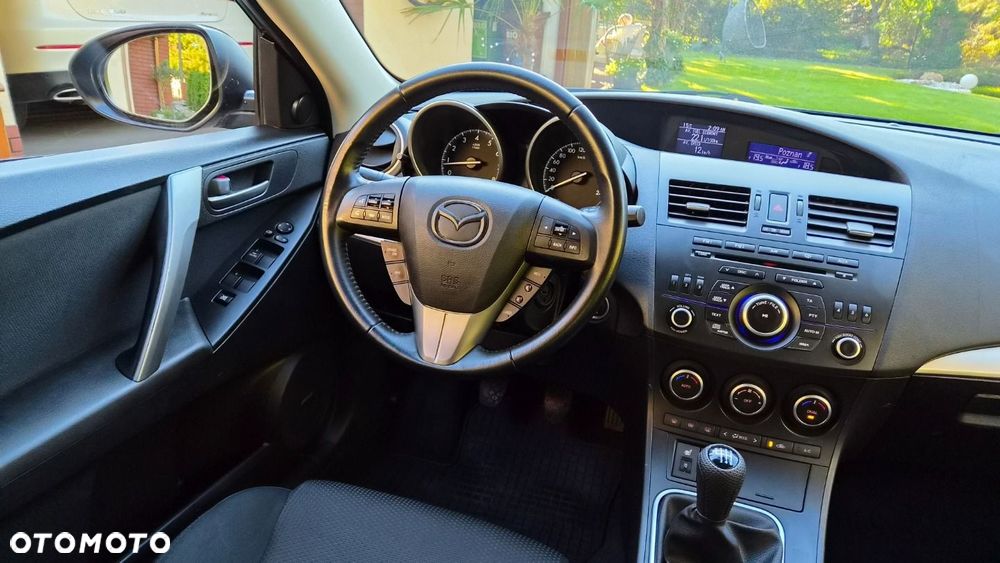 Mazda 3 - 24