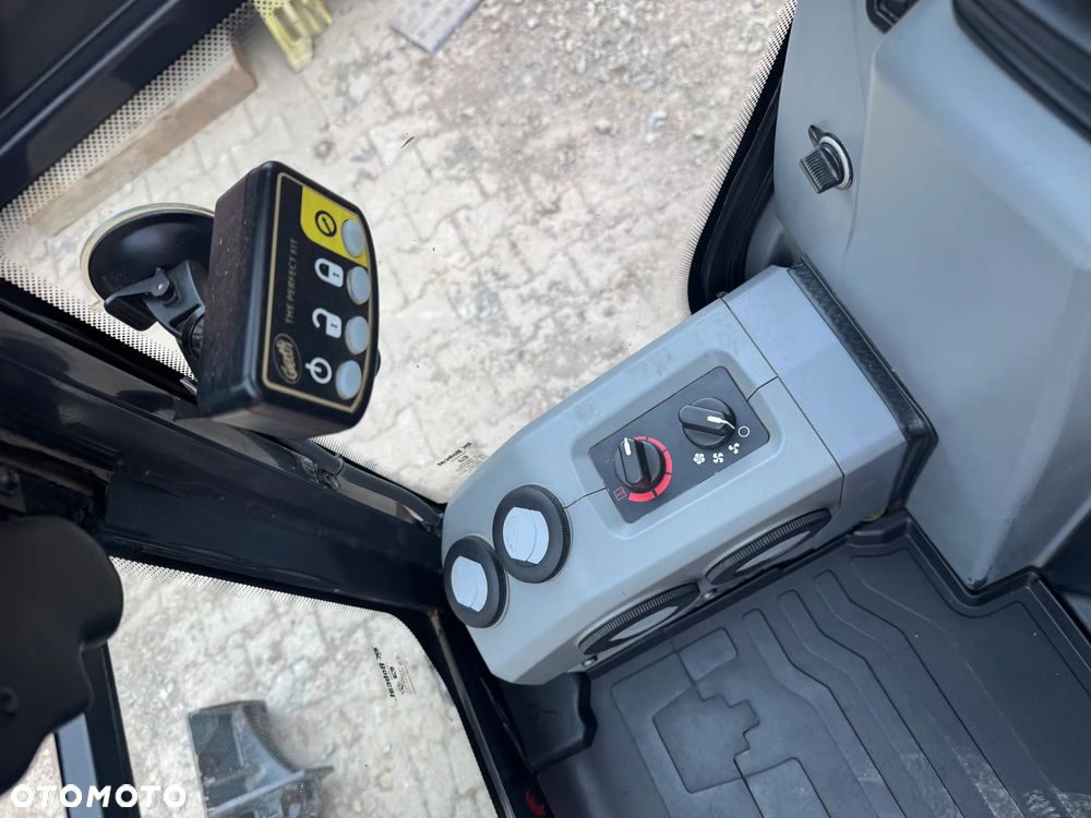 Doosan DX19 - 5