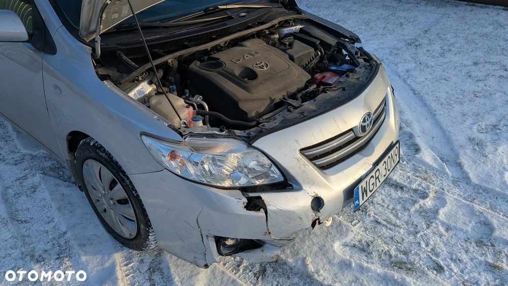 Toyota Corolla 1.4 D-4D Luna - 22