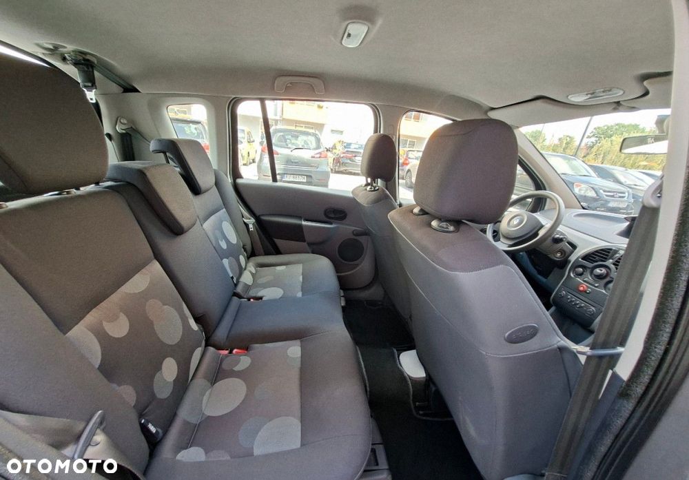 Renault Modus - 12