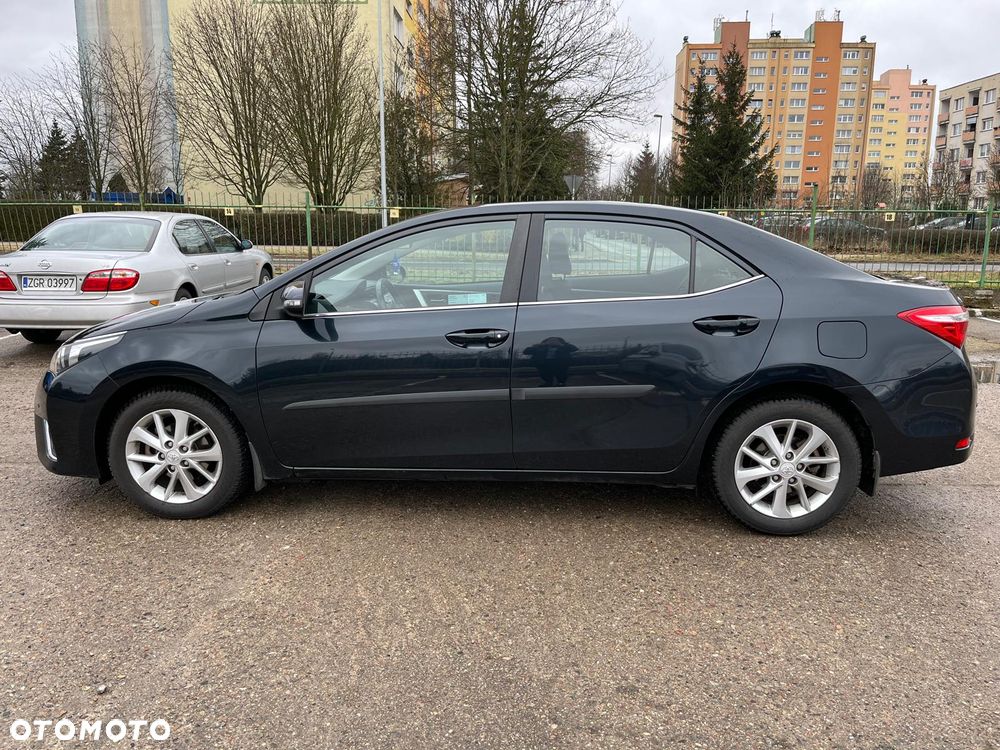 Toyota Corolla 1.6 Premium - 6
