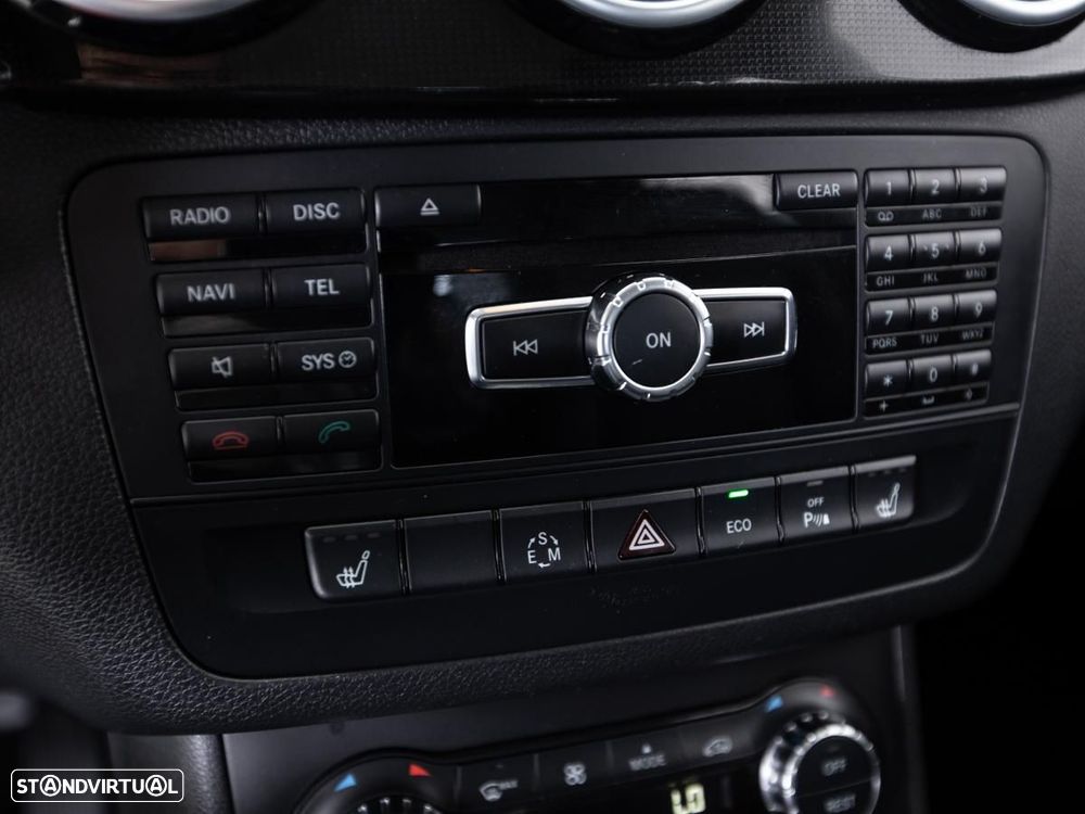Mercedes-Benz B 180 - 20