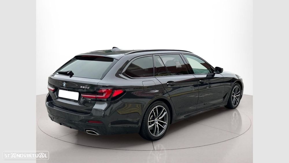 BMW 520 d Pack Desportivo M Auto - 4
