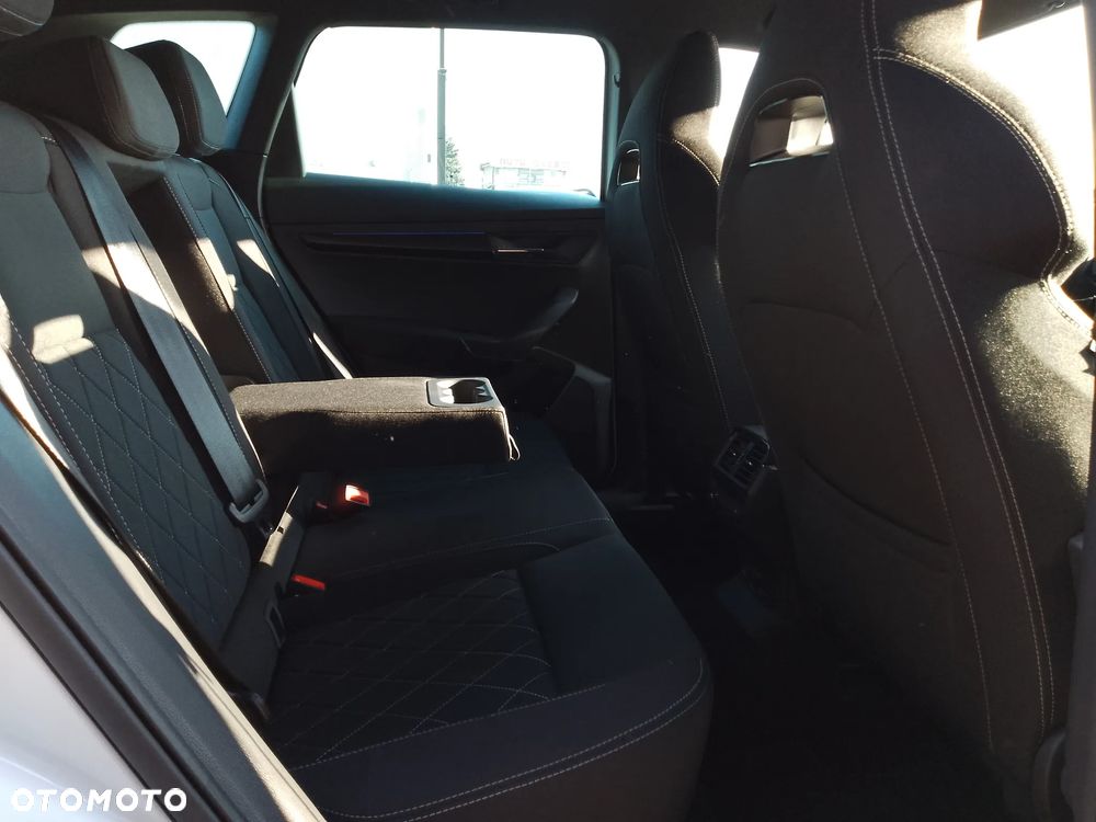 Skoda Karoq 1.5 TSI ACT Sportline DSG - 19