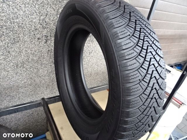 185/65/R15 92T Laufenn G Fit 4S - 2