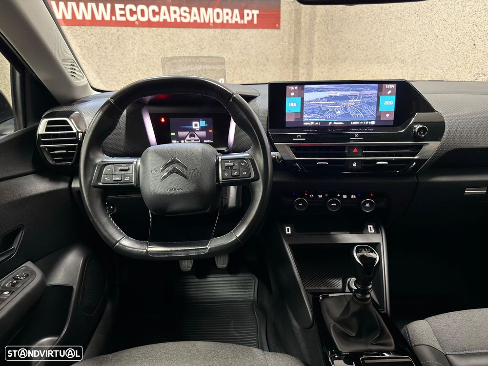 Citroën C4 PureTech 130 Stop&Start SHINE - 15