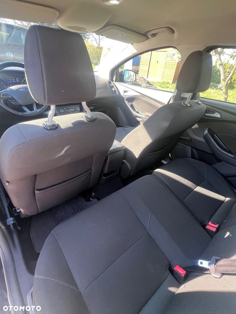 Ford Focus 1.5 TDCi Trend - 10