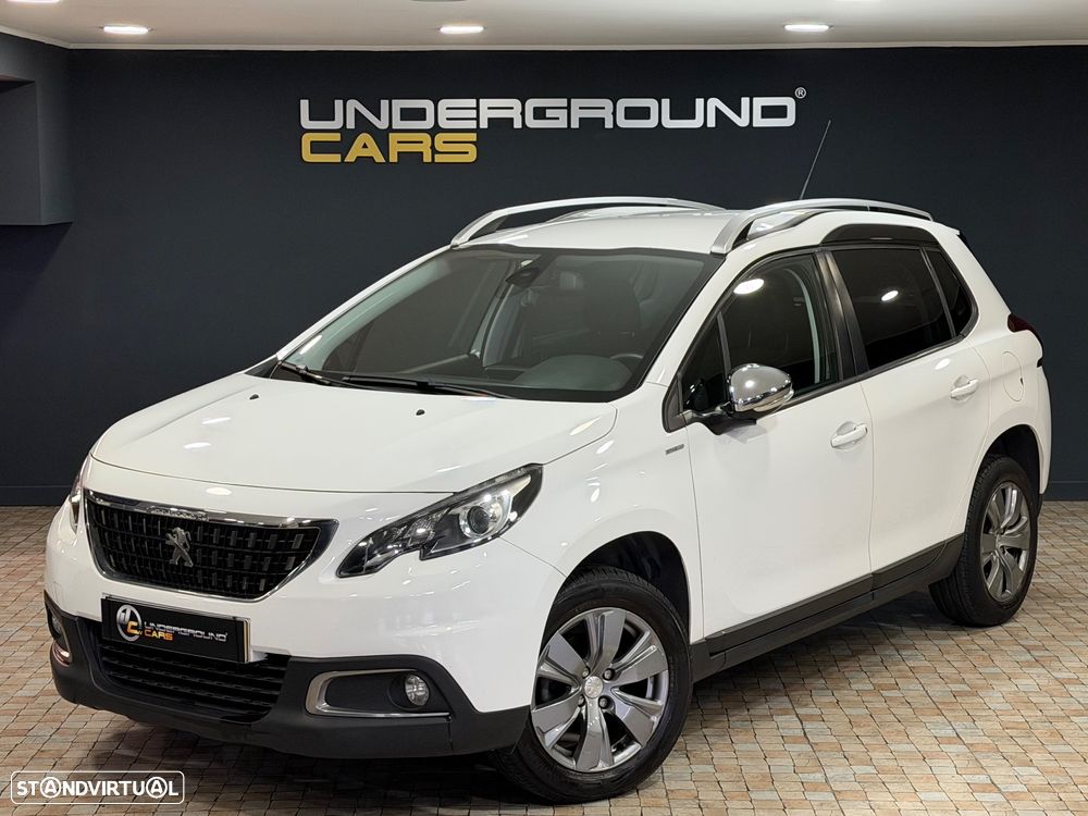Peugeot 2008 1.2 PureTech Style - 1