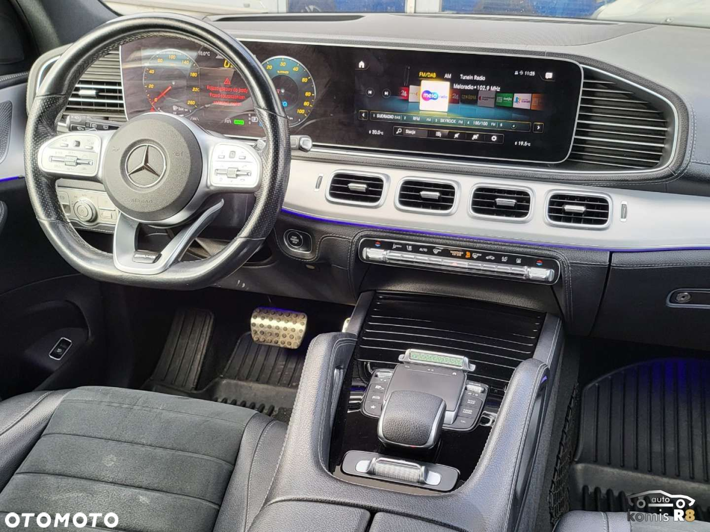 Mercedes-Benz GLE - 28