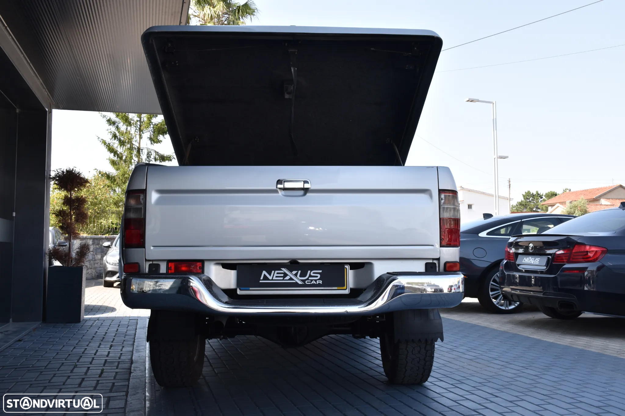 Toyota Hilux - 16