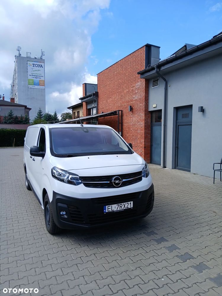 Opel Vivaro - 8