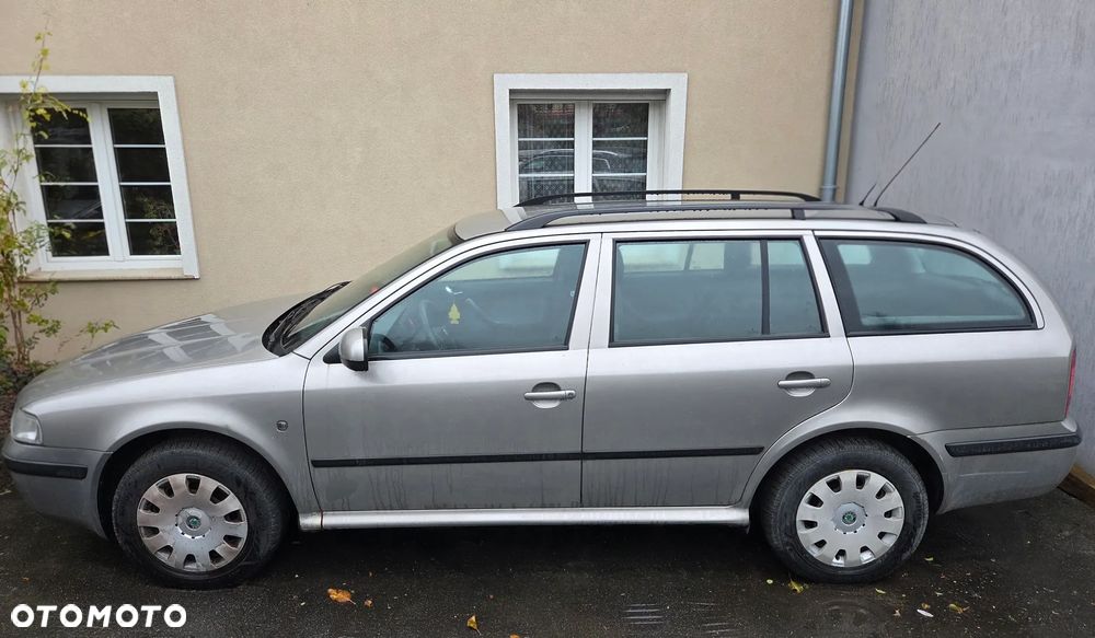 Skoda Octavia 1.6 Classic - 2