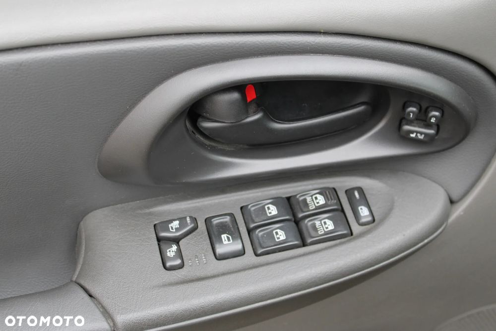 Chevrolet Trailblazer 4.2 LS 4WD - 26