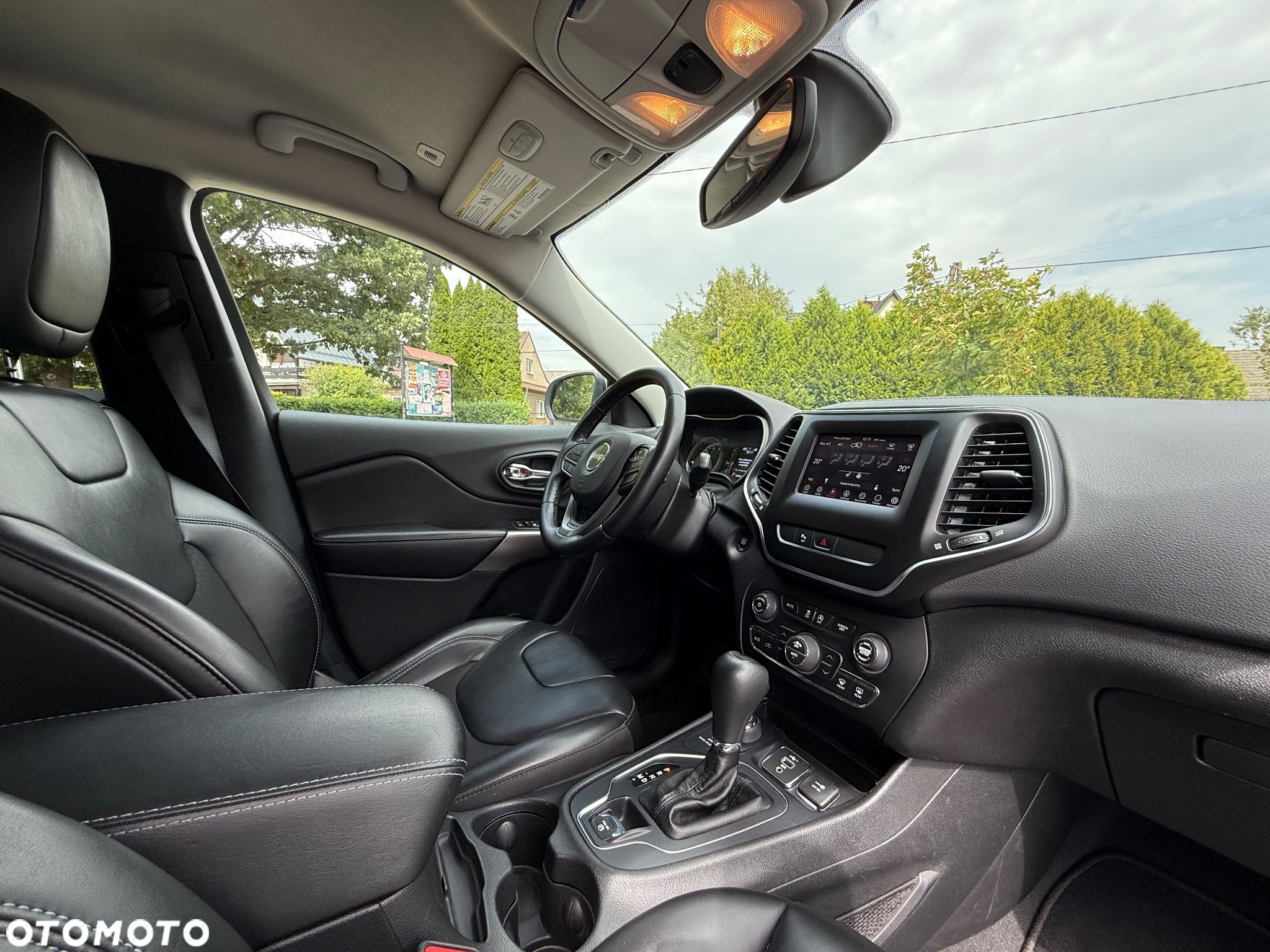 Jeep Cherokee 3.2 V6 Active Drive I Overland - 25