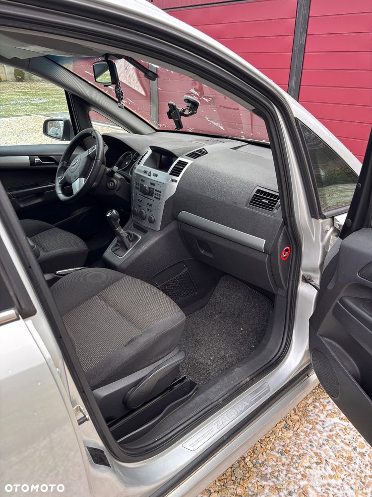 Opel Zafira 1.7 CDTI Cosmo - 18