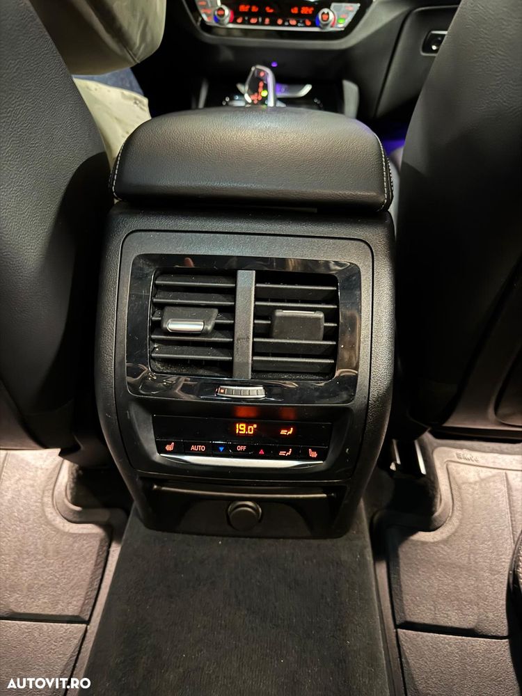 BMW X3 xDrive30i Aut. Luxury Line - 11