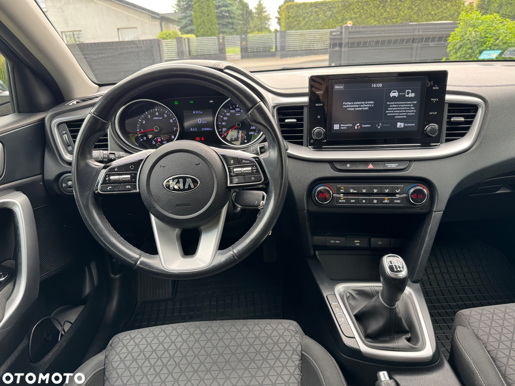 Kia Ceed 1.4 T-GDI M - 12