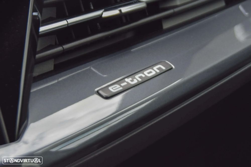 Audi Q4 e-tron 45 82 kWh SE Business Plus - 35