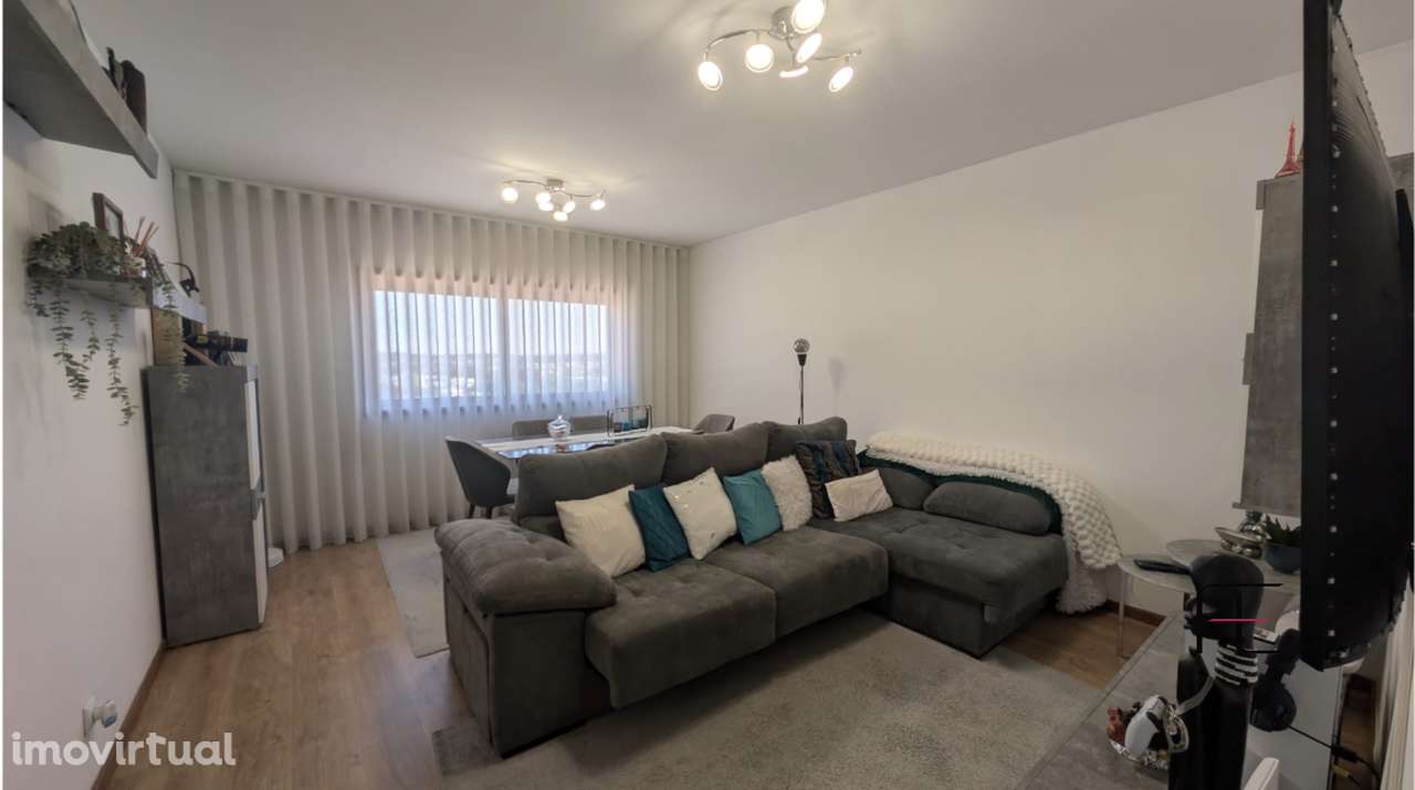Apartamento T3 Venda em Cidade da Maia,Maia - Grande imagem: 2/22