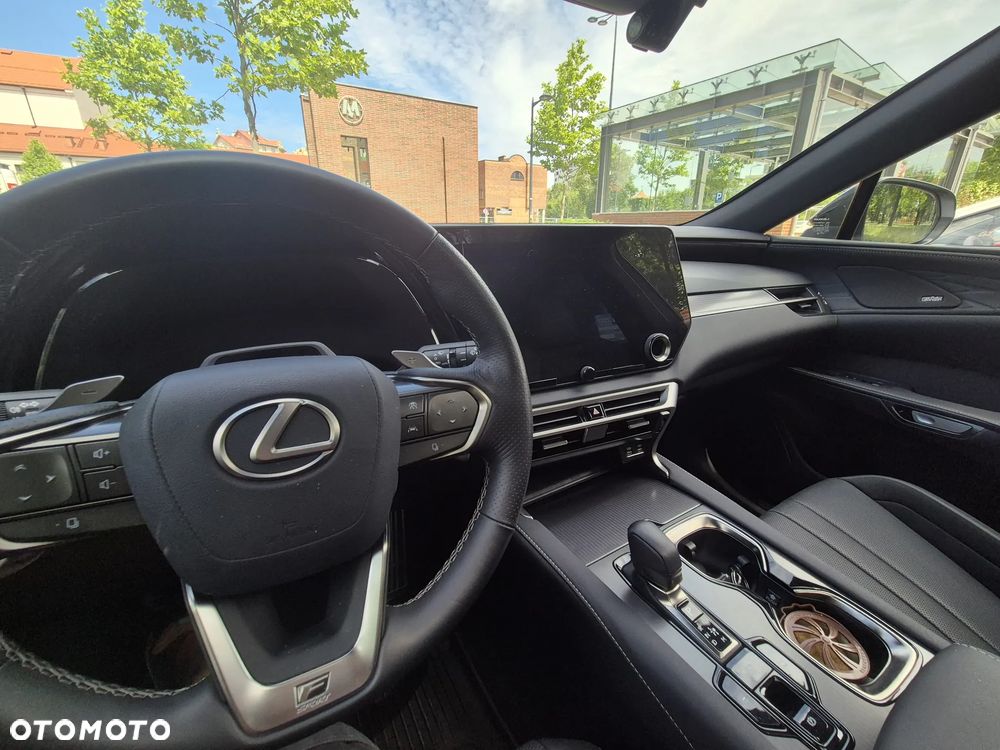 Lexus RX 500h F Sport Edition - 7