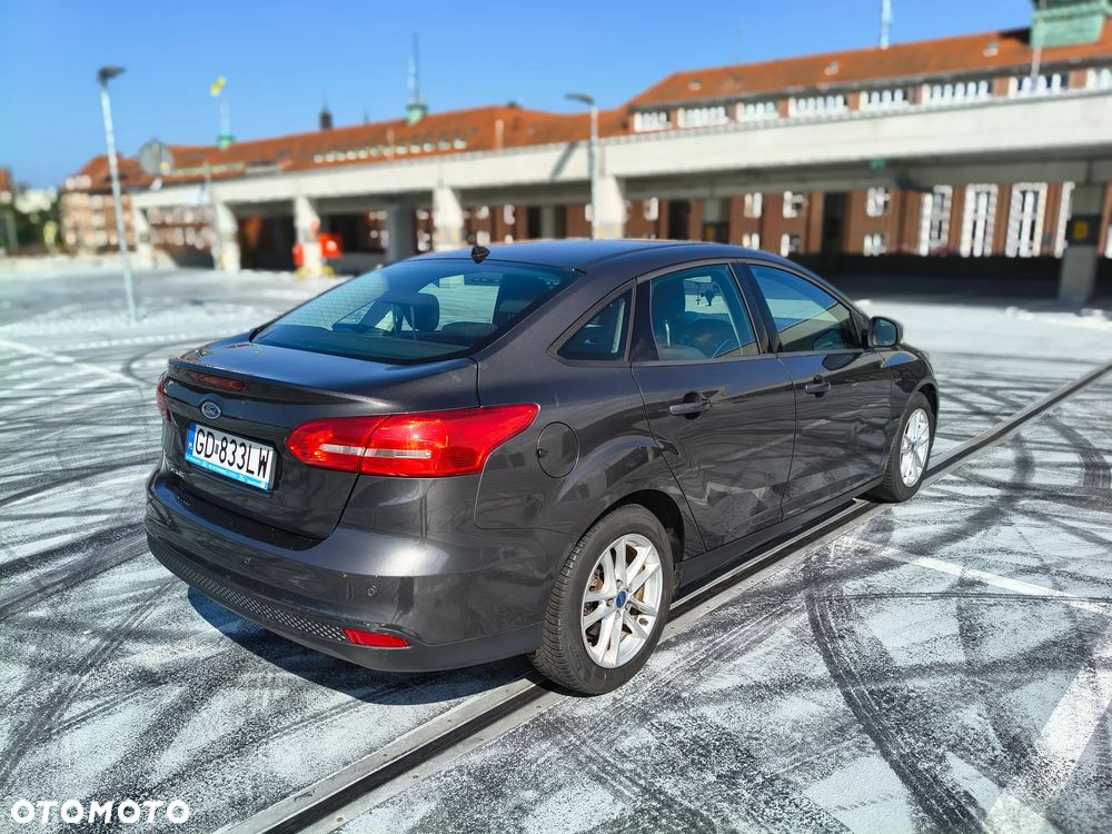 Ford Focus 1.6 Trend - 3