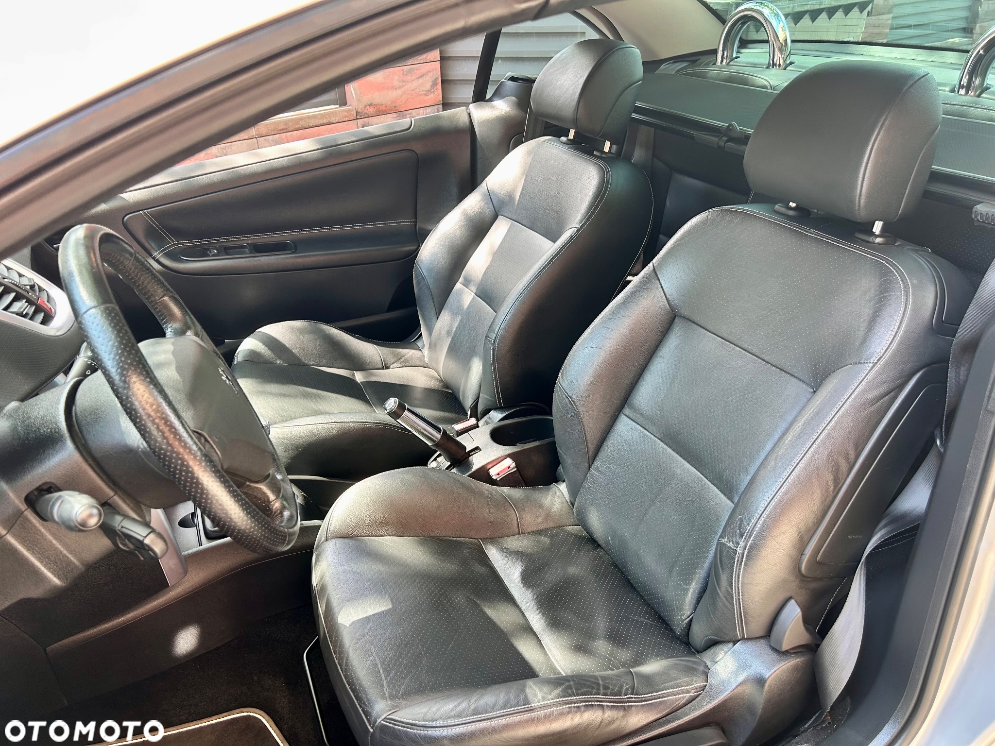 Peugeot 207 CC 1.6 Sport - 18