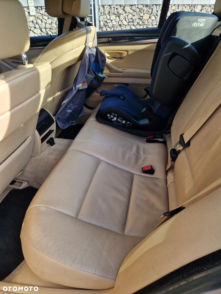 BMW Seria 5 - 10