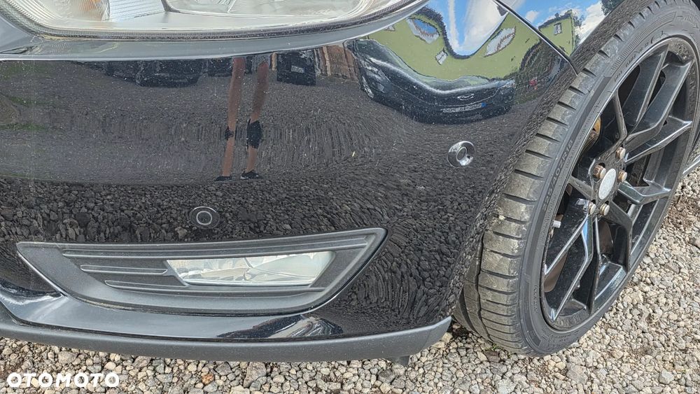 Ford Focus 1.0 EcoBoost Titanium - 23