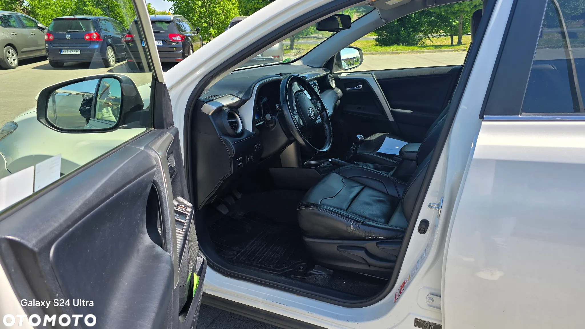 Toyota RAV4 - 6