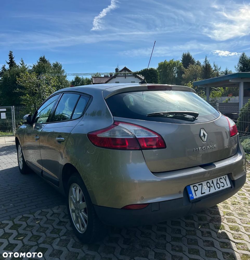 Renault Megane 1.5 dCi Grandtour Authentique - 7