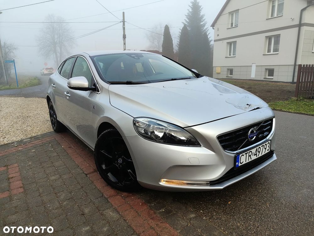 Volvo V40 D2 Ocean Race - 1