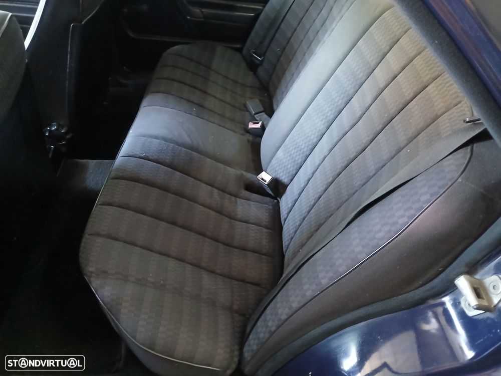 Mercedes-Benz W201 (1982-1993) 190 E 1.8 - 16