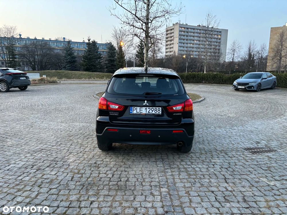 Mitsubishi Asx 2010 photo 4