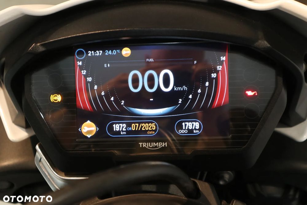 Triumph Speed Triple - 15