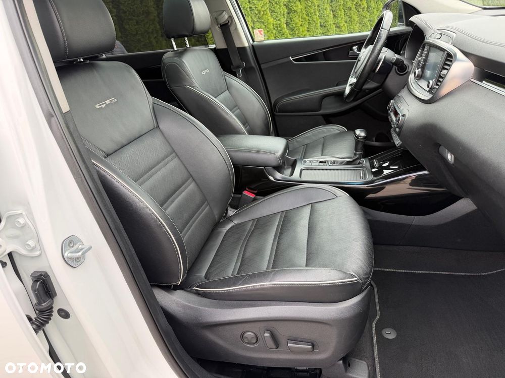 Kia Sorento 2.2 CRDi AWD GT Line - 23