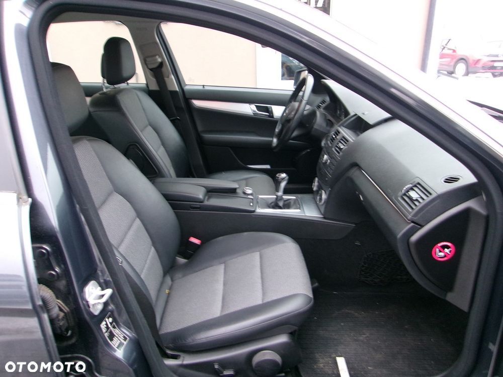 Mercedes-Benz Klasa C - 6