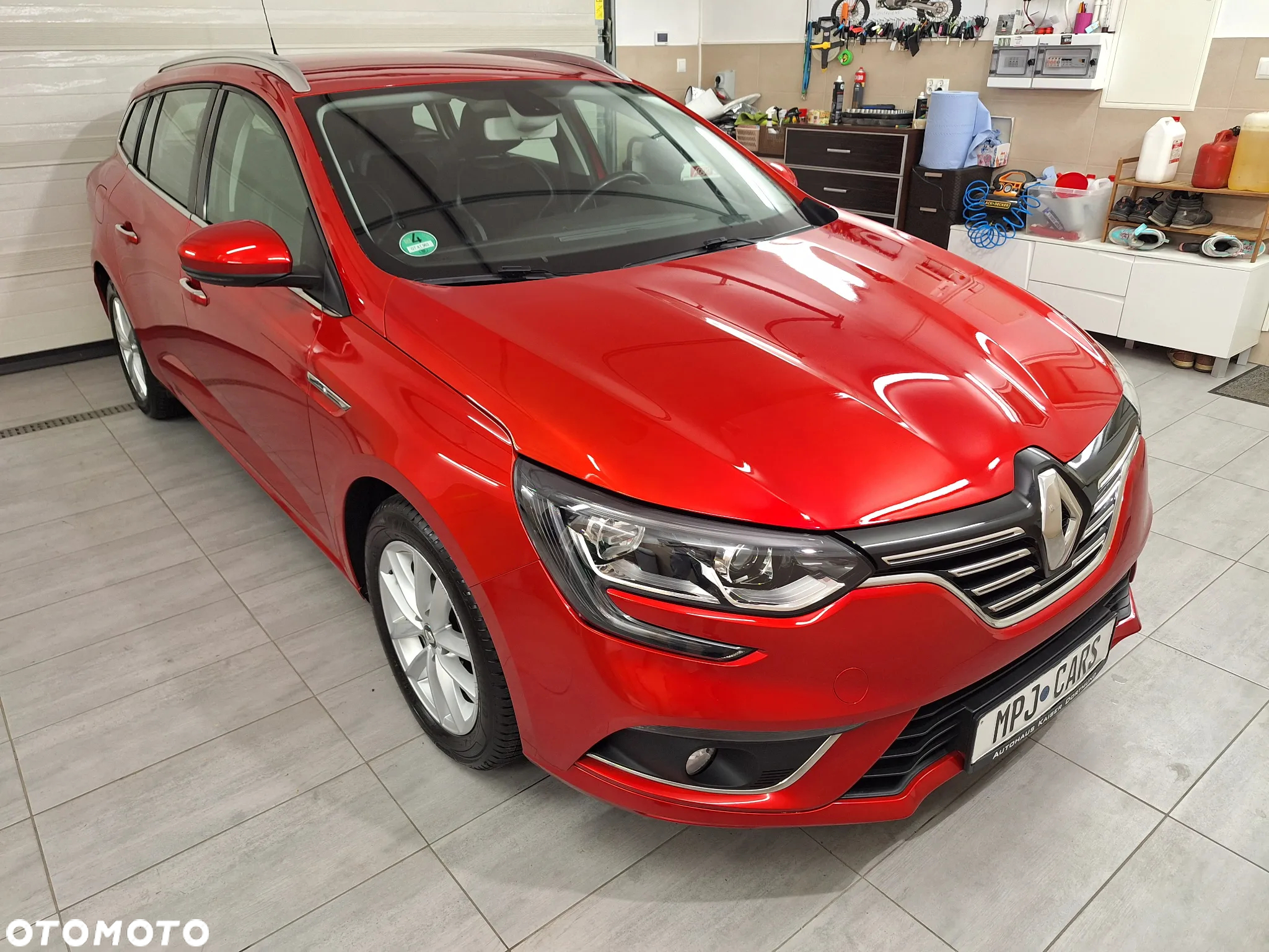 Renault Megane ENERGY TCe 130 BUSINESS - 13