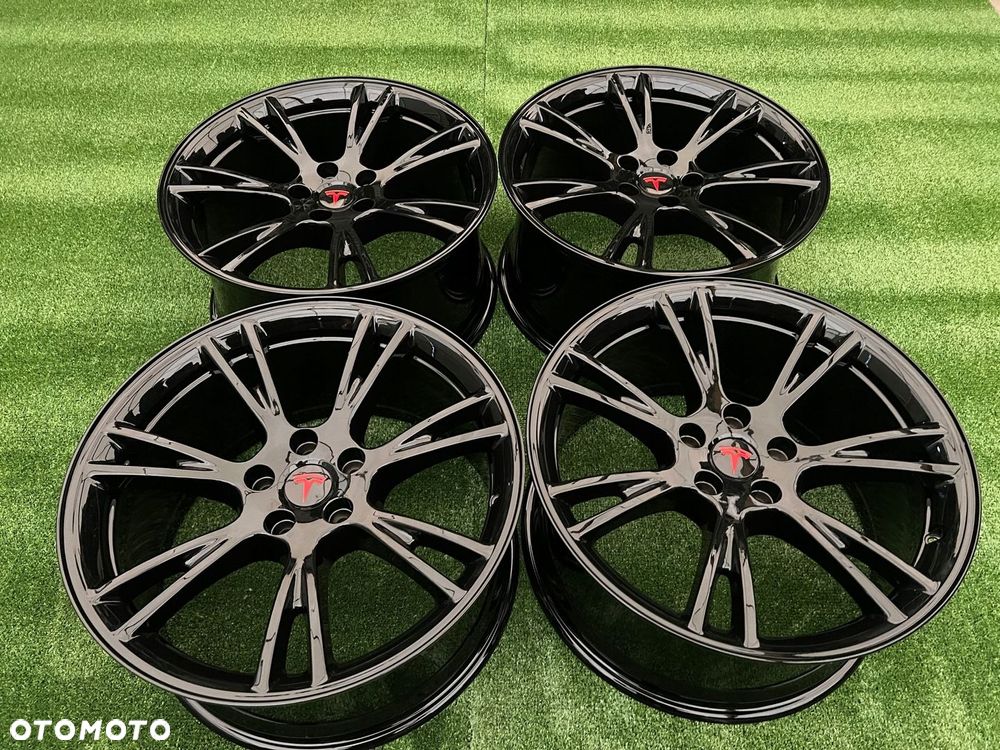 KOMPLET FELG FELGI ALU TESLA MODEL Y 19 5X114,3 ET45 ORYGINALNE - 5